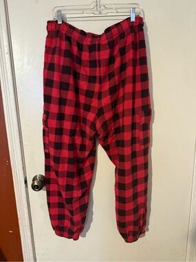 PINK Victoria's Secret Red and Black Plaid Fleece Joggers